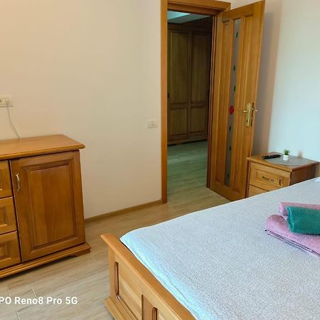 Jeni' S Apartament コンスタンツァ エクステリア 写真
